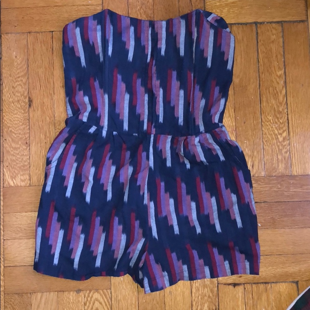 🎉3/$20🎉 Strapless short romper